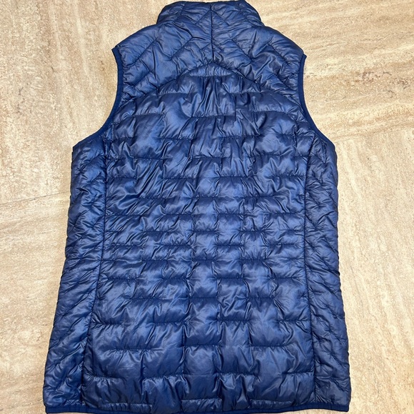Women’s Patagonia micro puff vest - Picture 2 of 4